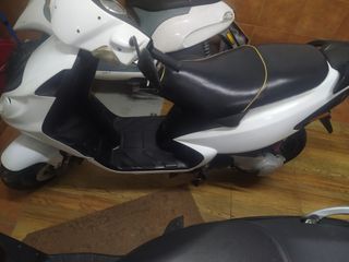 Piaggio Energy y Typhoon