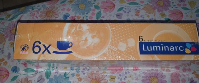 Juego de café Luminarc negro.