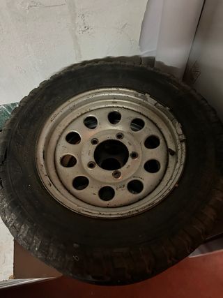 llanta Suzuki samurai