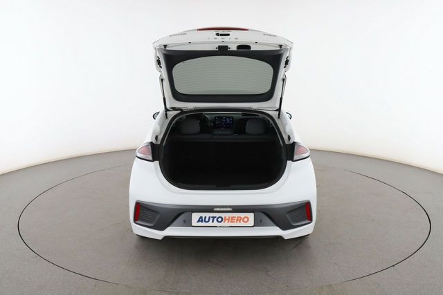 Hyundai IONIQ 1.6 Plug-in Hybrid Tecno