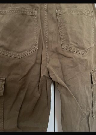 Pantalones cargo verde oliva