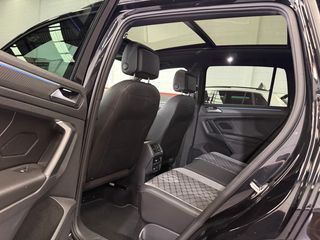 Volkswagen Tiguan TDI R-LINE DSG BLACK TECHO