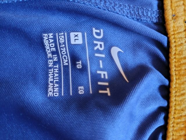 Pantalones cortos FC Barcelona Nike talla 13-14 a