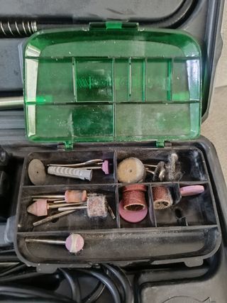 Amoladora de precisión con accesorios