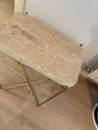 Mesita Zara Home piedra  mármol y metal