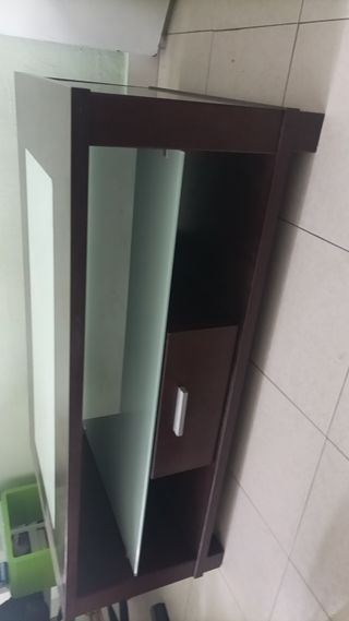 Mesa de centro nogal y vidrio abatible