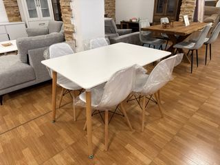 Mesas de comedor con sillas