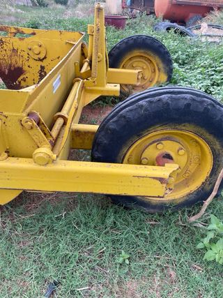 Traílla Hidráulica Tenías