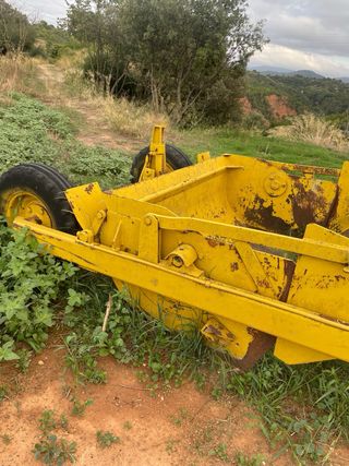 Traílla Hidráulica Tenías