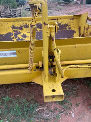 Traílla Hidráulica Tenías