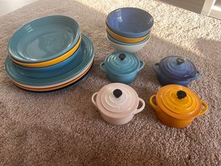 Stoviglie complete Le Creuset 