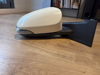 Retrovisor Toyota Yaris Derecho