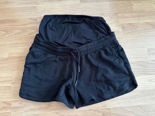 Pantalón corto premamá negro