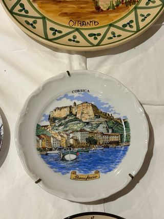 Lotto piatti decorativi souvenir  vari paesi