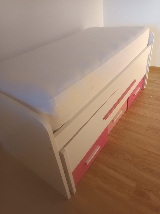 Cama nido blanca... precio negociable....