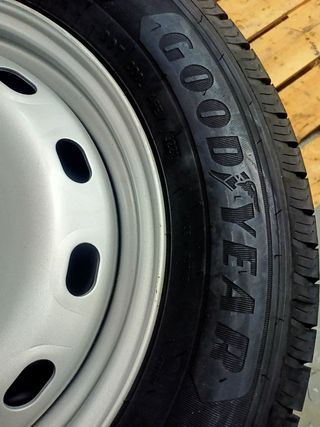 Neumáticos Goodyear