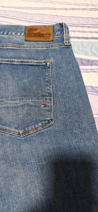 Pantalón Vaquero Tommy Hilfiger Talla 40