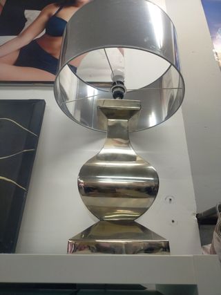 Lámpara de mesa grande salón