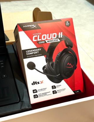 Omen Transcend 16 RTX 4070 + HyperX Cloud II