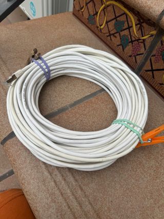 30m de Cable Red Cat 6 FTP Blanco