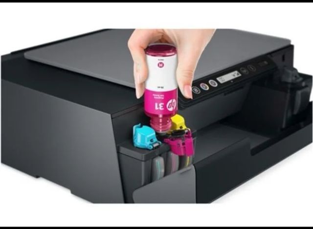 Impresora HP Smart Tank Plus 555