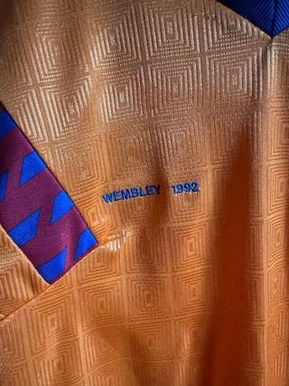 Camiseta Barça Wembley 1992 Naranja