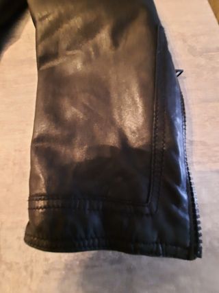 CAZADORA DE CUERO NEGRO HOMBRE 