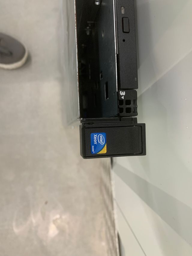 Servidor Dell PowerEdge R310