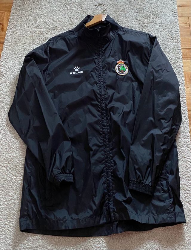 Chubasquero Kelme Racing Santander Negro