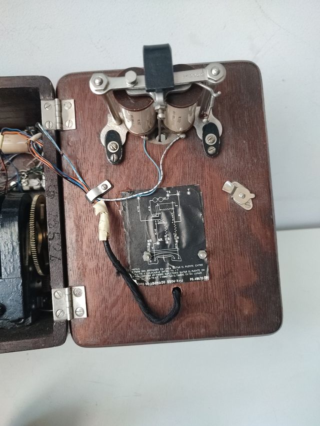 Teléfono de pared Antiguo Standard Electrica