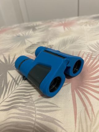 Prismáticos azules