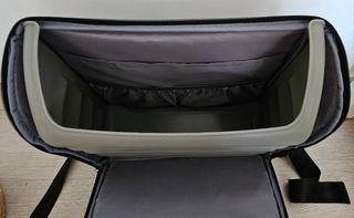 Trona de viaje Babify con almacenamiento