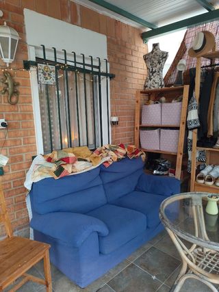 Sofá y sillón azul
