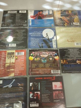 17 CD,s banda sonora original