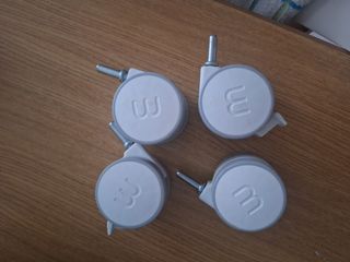 Ruedas para cuna (4 unidades)
Marca MICUNA.