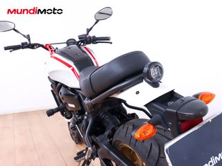 YAMAHA XSR 700 XTRIBUTE