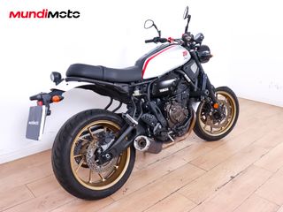 YAMAHA XSR 700 XTRIBUTE