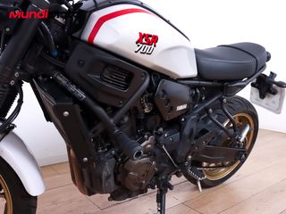 YAMAHA XSR 700 XTRIBUTE