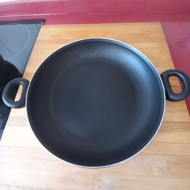 Sartén Paellera antiadherente. REBAJO 10€.