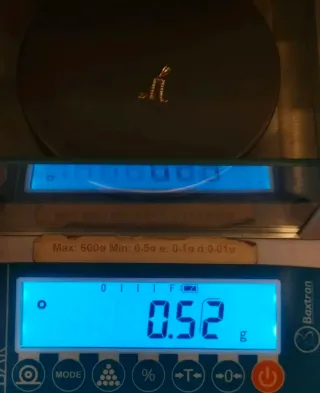 2 Colgantes Oro 18K Letra C y M