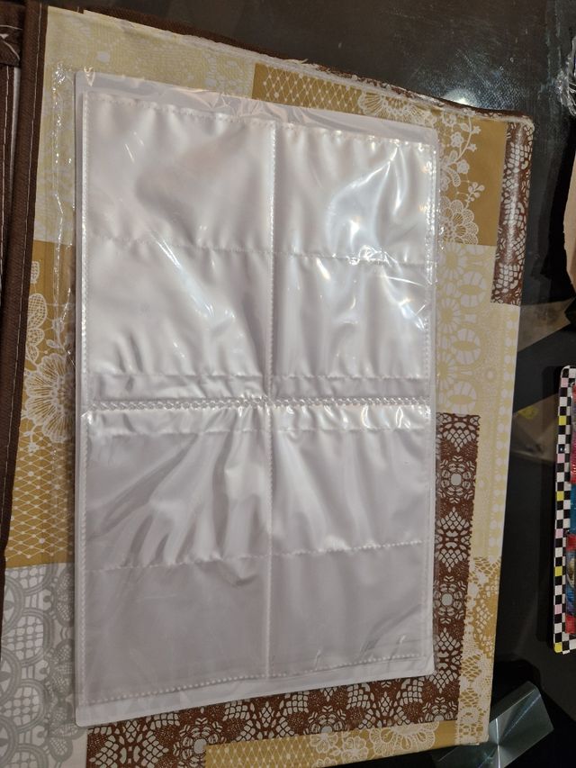 Raccoglitore carte Pokémon Spada Scudo