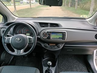 Toyota Yaris impecable