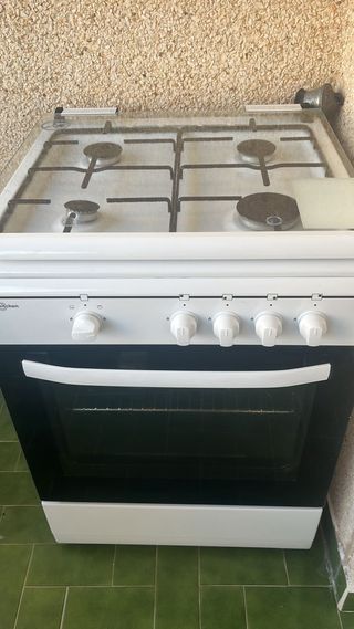Cocina Gas Butano con Horno VitroKitchen