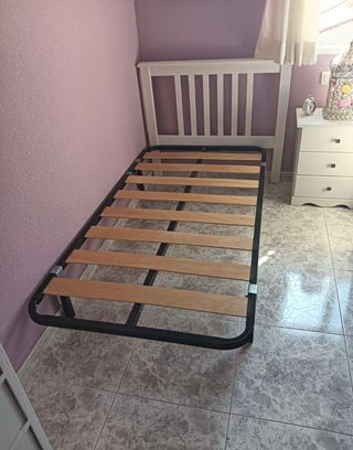 Cama con somier y colchón