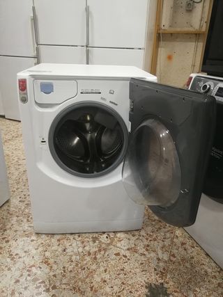 Lavadora secadora ariston de 10/7kg