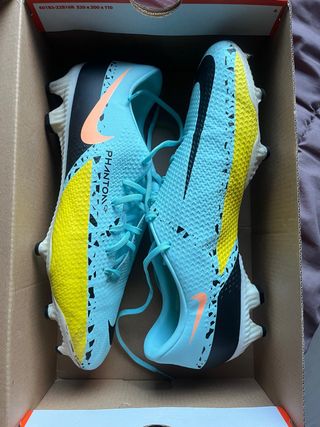 Botas de fútbol Nike Phantom