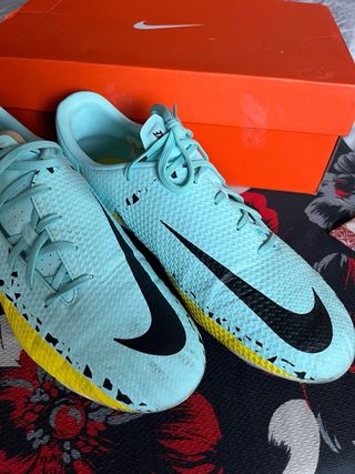 Botas de fútbol Nike Phantom