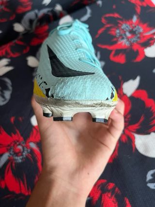 Botas de fútbol Nike Phantom