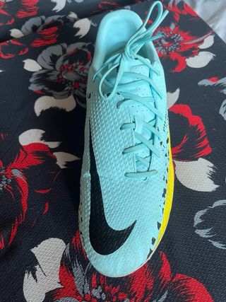 Botas de fútbol Nike Phantom