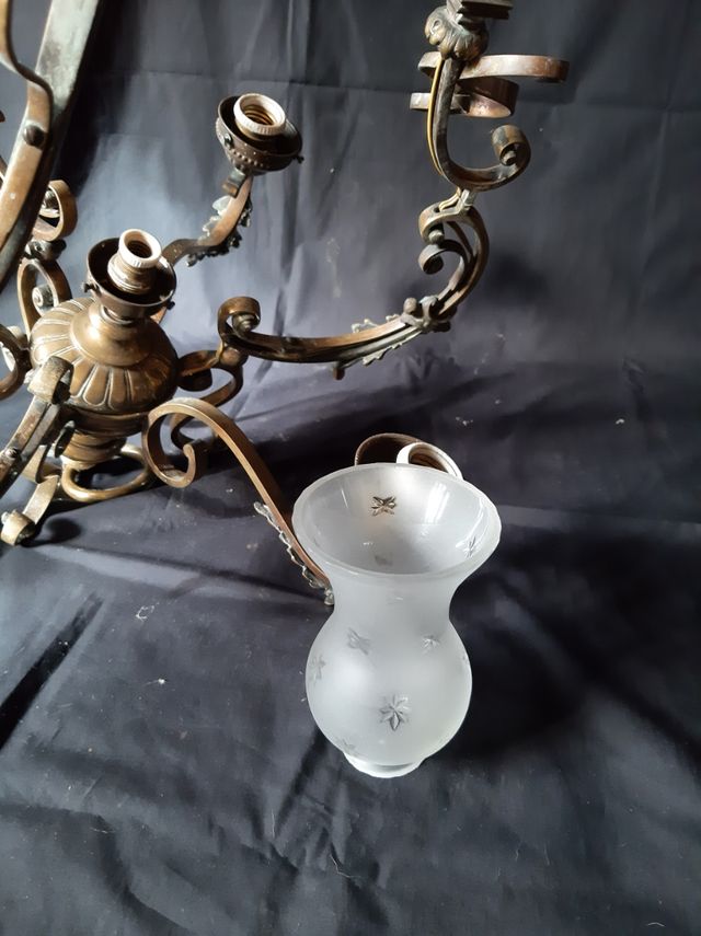 Lámpara de latón con 3 brazos